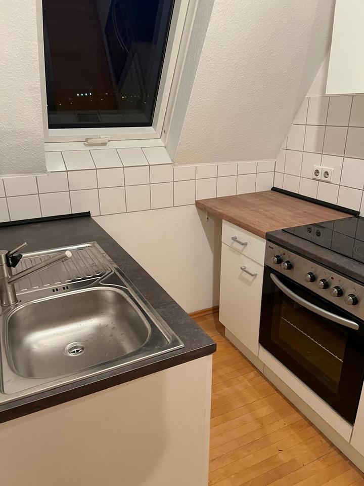 Helle 2-Zimmer Wohnung in Pforzheim, Bilder folgen