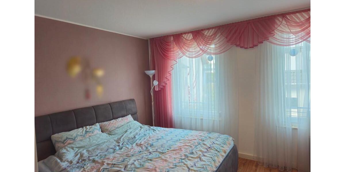 Doppelhaushälfte Reutlingen Reutlingen (Kernstadt) - 5.5 Zimmer, 136 m&sup2;, 675.000&euro; | Angebot:26811619