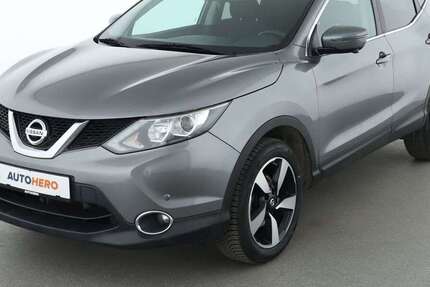 Nissan Qashqai 71.476 km 11.860 € Stuttgart 70195
