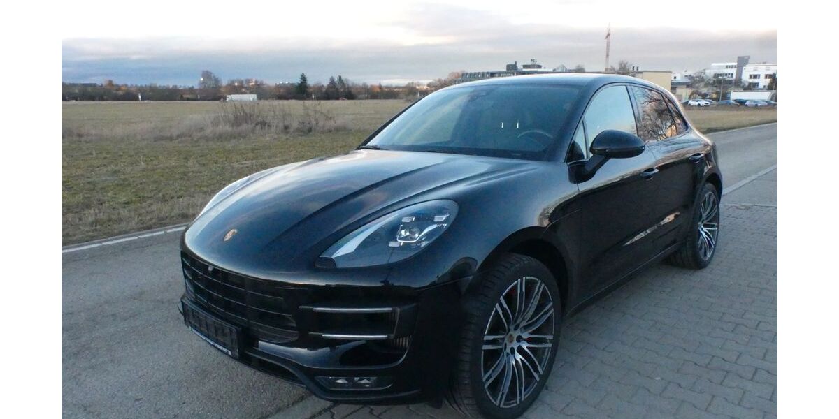 Porsche Macan 97.000 km 44.500 &euro; Gerlingen 70839