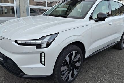 Volvo EX90 4.700 km 77.990 &euro; Reutlingen 72760