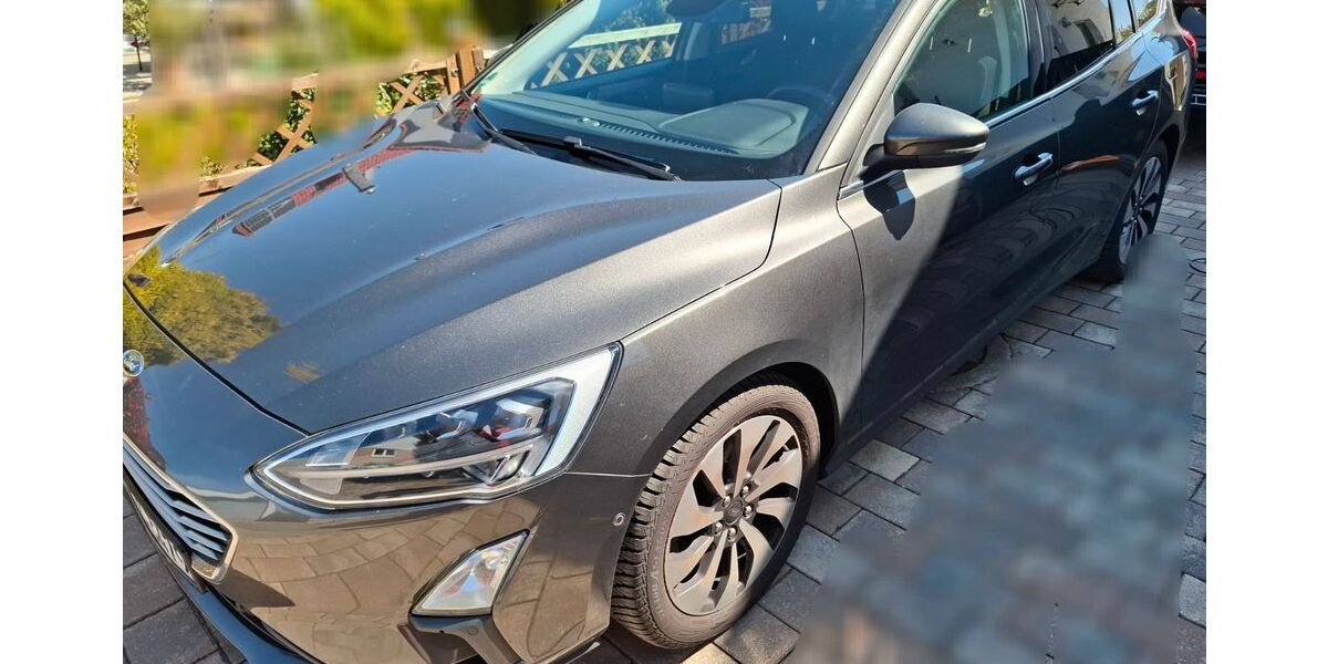 Ford Focus 113.000 km 8.600 &euro; Vaihingen 71665