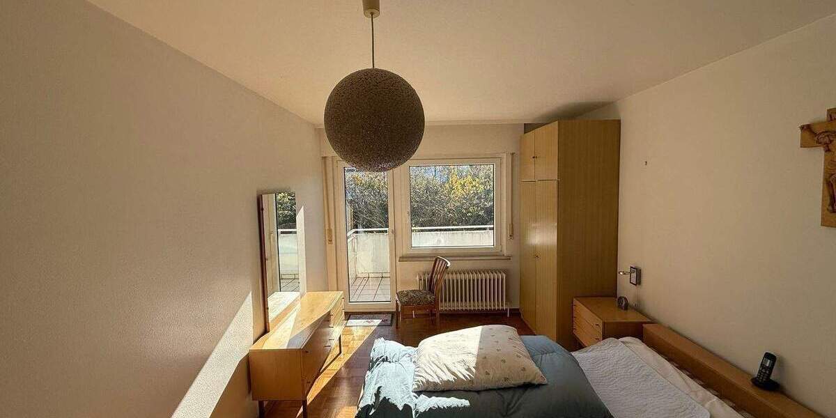 Mehrfamilienhaus, Wohnhaus Neuhausen auf den Fildern - 5 Zimmer, 141 m&sup2;, 520.000&euro; | Angebot:25399473