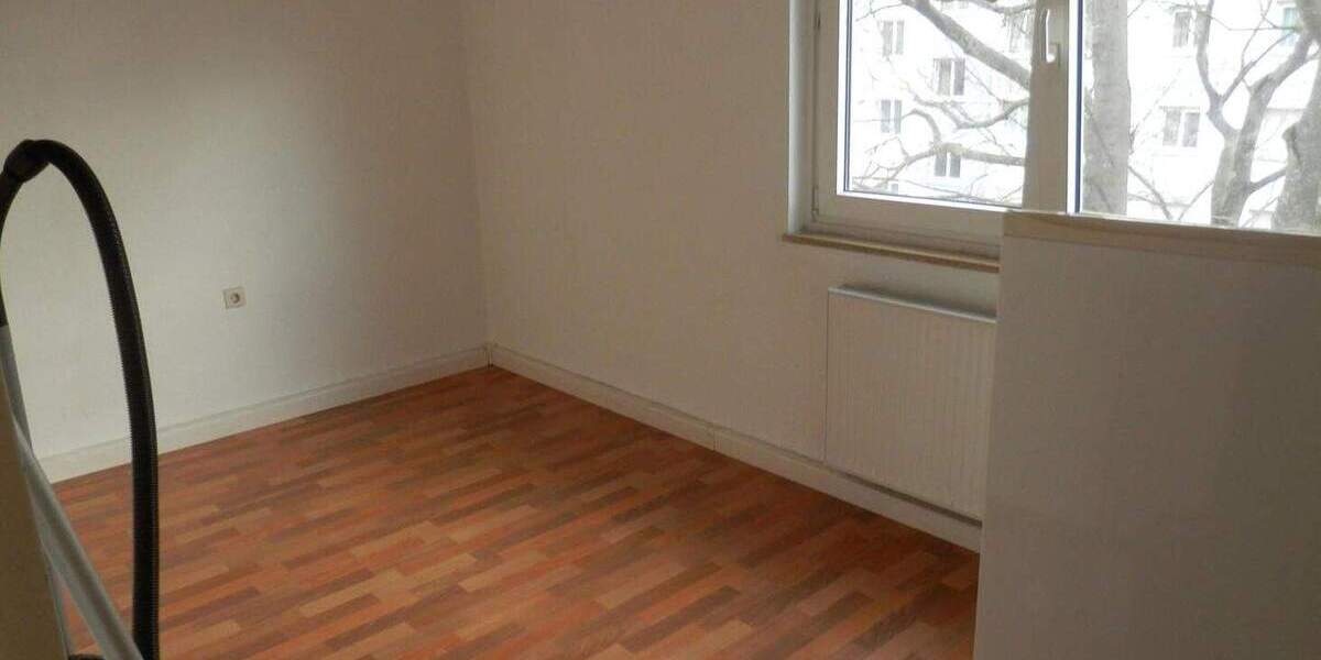Etagenwohnung Ludwigsburg Eglosheim - 3 Zimmer, 69 m&sup2;, 260.000&euro; | Angebot:24823679