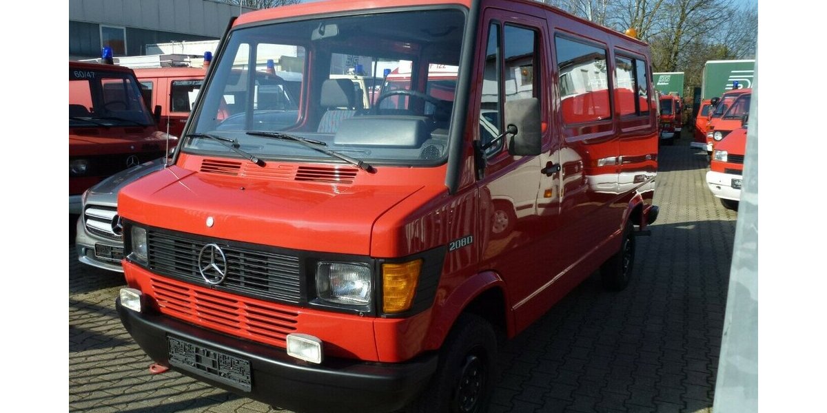 Mercedes-Benz Sprinter 208D Kombi aus 1.Hand, Oldtimer * 210D 30 89.000 km 18.900 &euro; Nürtingen 72622
