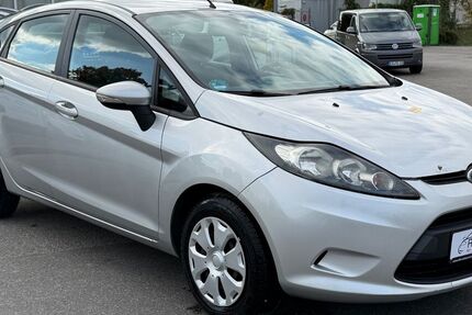 Ford Fiesta 86.500 km 4.550 € Wendlingen 73240