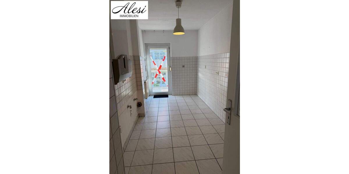 Etagenwohnung Stuttgart Süd - 3 Zimmer, 80 m&sup2;, 340.000&euro; | Angebot:25726987