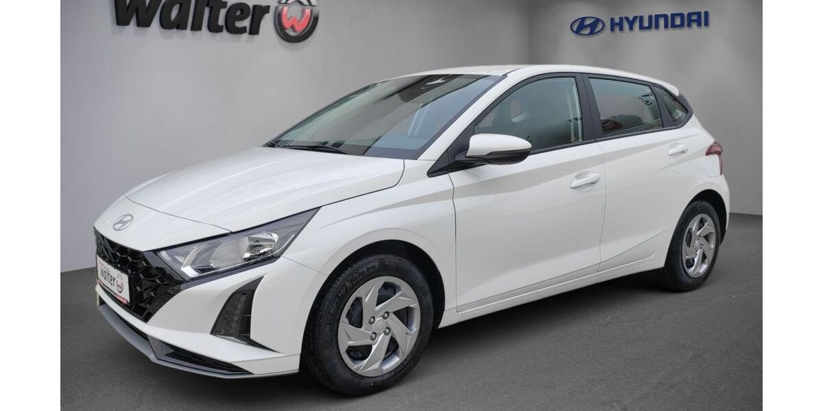 Hyundai i20 5.000 km 18.640 &euro; Pforzheim 75177