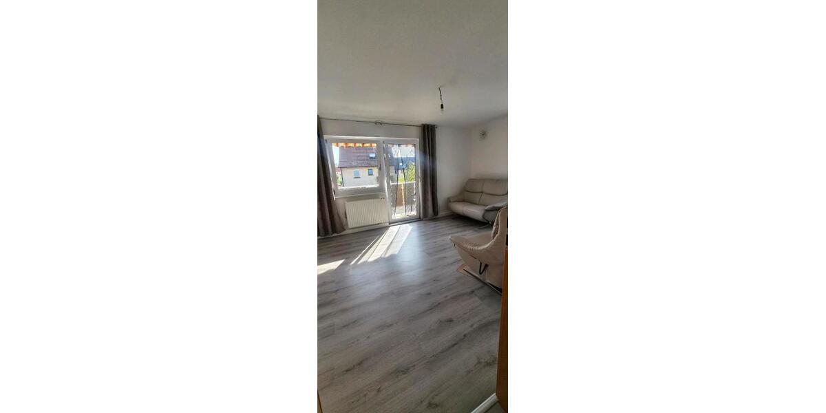Etagenwohnung Esslingen am Neckar Oberesslingen - 3 Zimmer, 66 m&sup2;, 1.150&euro; | Angebot:27600613