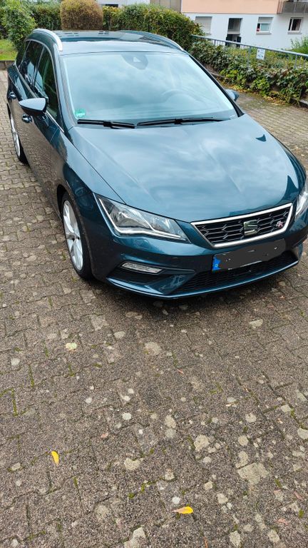 Seat Leon 130.300 km 14.900 € Stuttgart 70174