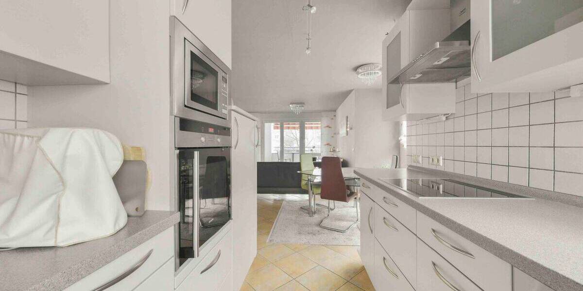 Etagenwohnung Reutlingen Hohbuch - 3 Zimmer, 79 m&sup2;, 359.000&euro; | Angebot:26642373