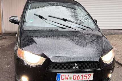 Mitsubishi Colt 199.000 km 1.499 &euro; Schömberg - Langenbrandt 75328