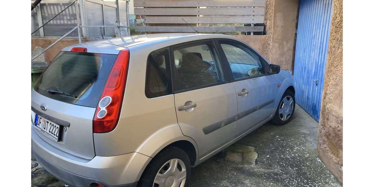 Ford Fiesta 155.000 km 1.400 &euro; Vaihingen 71665