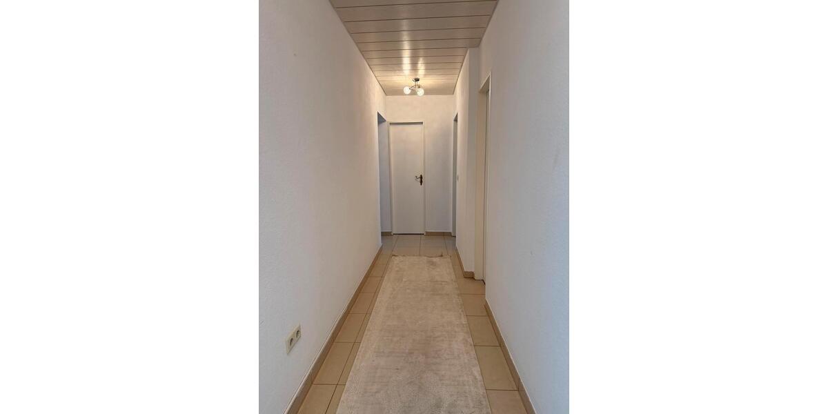 Etagenwohnung Esslingen am Neckar Brühl - 3 Zimmer, 76 m&sup2;, 1.250&euro; | Angebot:27583318