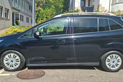 Ford C-Max 121.385 km 10.500 &euro; Stuttgart 70174