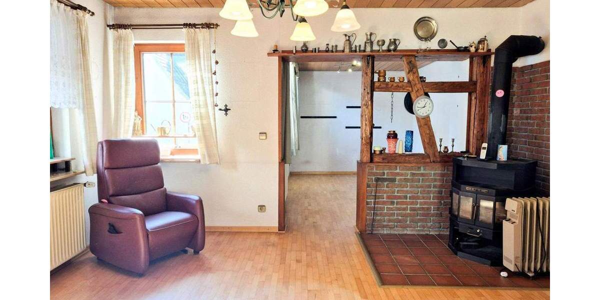 Mehrfamilienhaus, Wohnhaus Esslingen Mettingen - 1 Zimmer, 204 m&sup2;, 549.000&euro; | Angebot:25706117