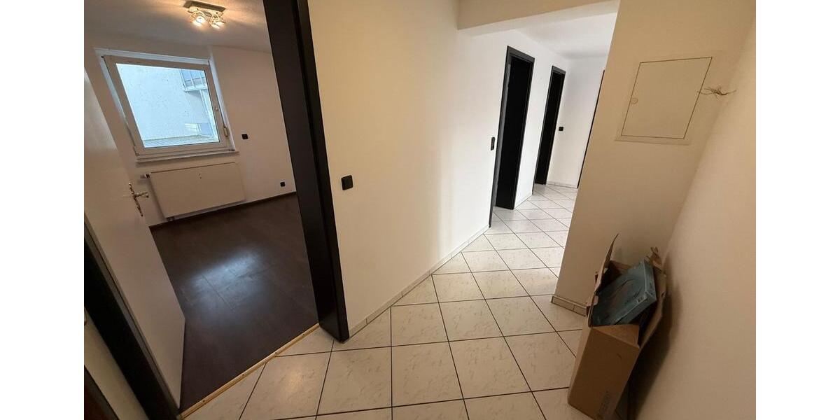 Erdgeschoßwohnung Ludwigsburg Eglosheim - 3 Zimmer, 65 m&sup2;, 1.000&euro; | Angebot:24433266
