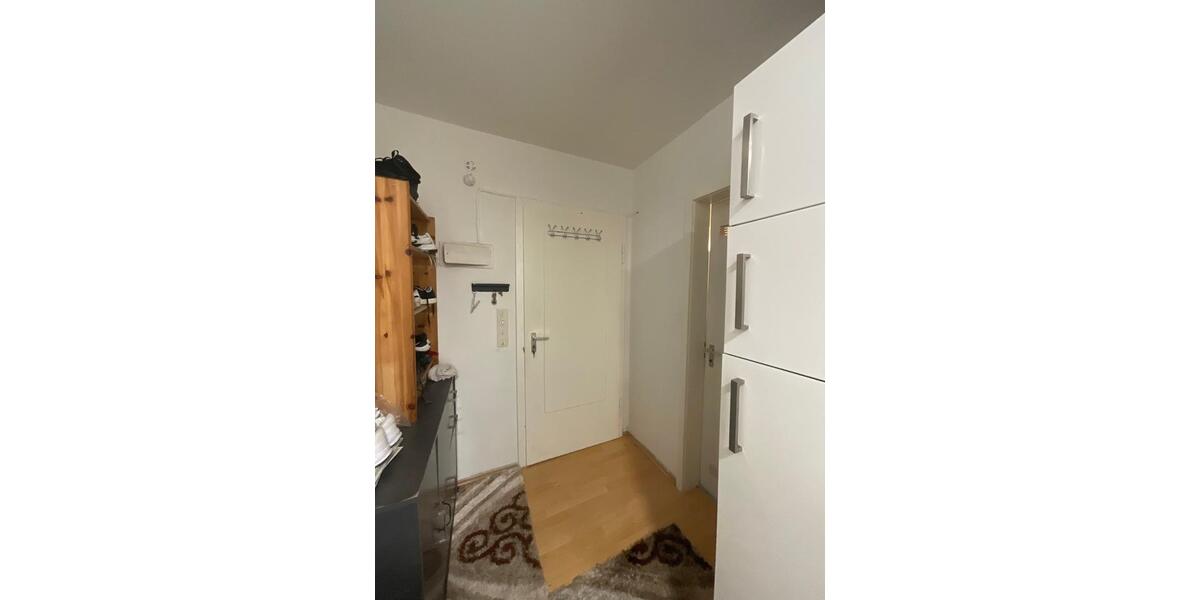 Etagenwohnung Esslingen am Neckar Brühl - 3 Zimmer, 65 m&sup2;, 225.000&euro; | Angebot:24420579