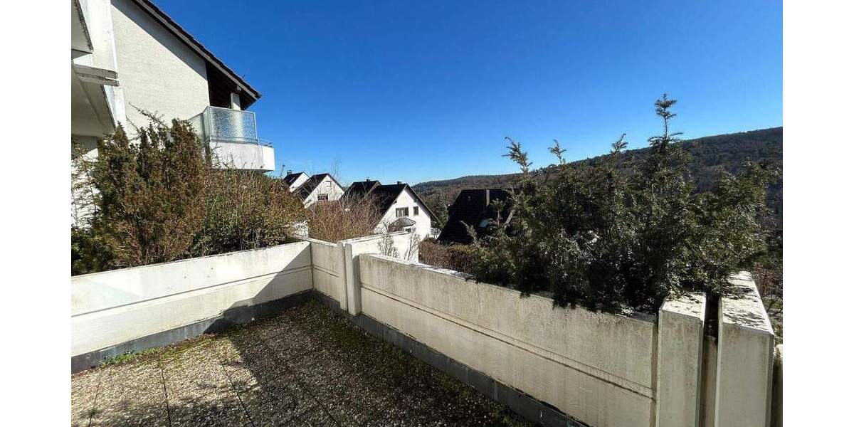 Etagenwohnung Stuttgart Rohracker - 2 Zimmer, 74 m&sup2;, 900&euro; | Angebot:25802794