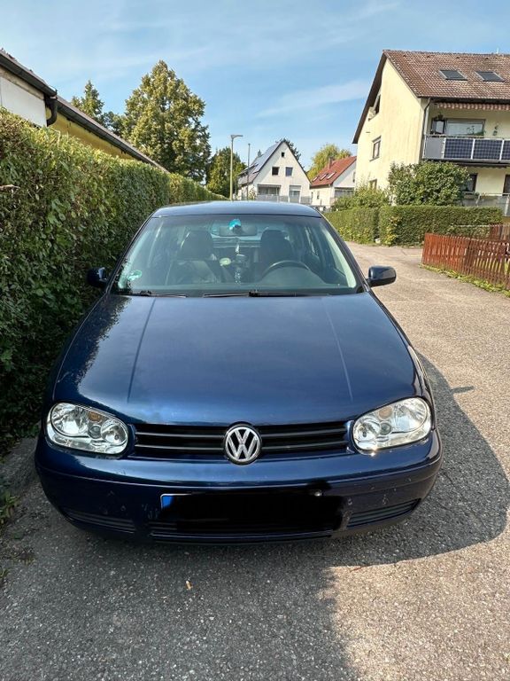 VW Golf 188.000 km 2.350 € Rutesheim 71277