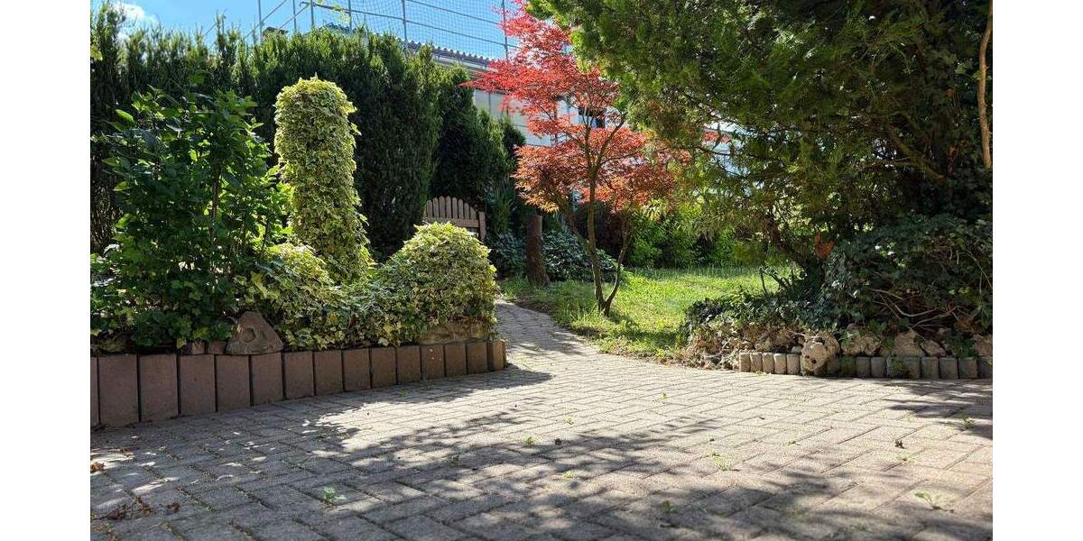 Reihenendhaus Reutlingen Orschel-Hagen - 4 Zimmer, 92 m&sup2;, 375.000&euro; | Angebot:24623620