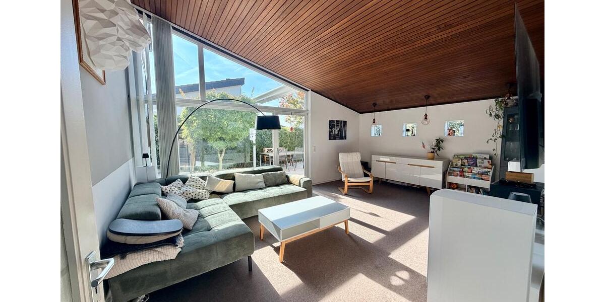 Einfamilienhaus Leonberg - 5 Zimmer, 165 m&sup2;, 2.700&euro; | Angebot:27617746