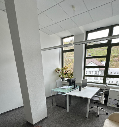 Helles Office Loft Style in Esslingen West - All-in-Miete