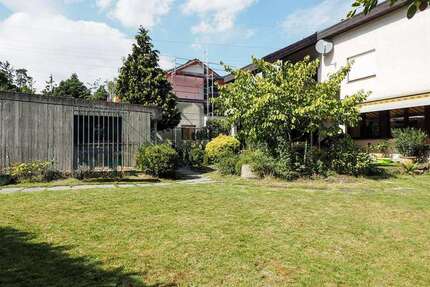 Haus Stuttgart / Rohr Rohr - 6 Zimmer, 225 m&sup2;, 2.900&euro; | Angebot:27426441