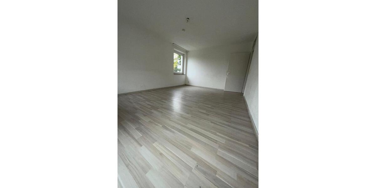 3-Zimmer Erdgeschoss Wohnung, 70437 Stuttgart-Freiberg 3 zimmer