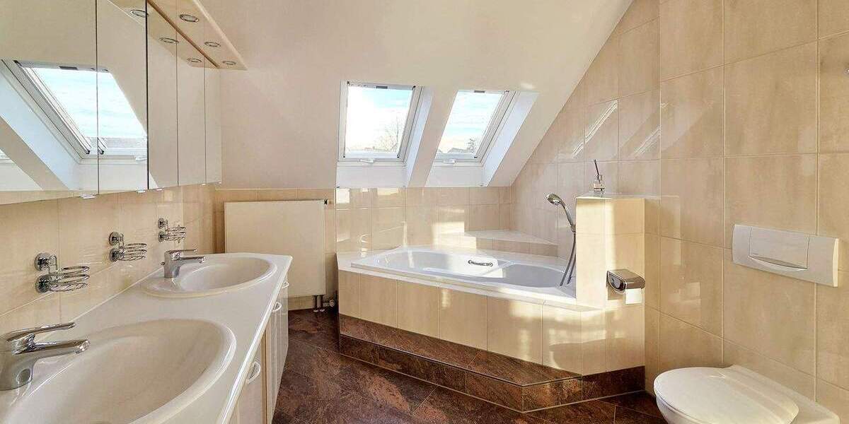 Einfamilienhaus Ditzingen Schöckingen - 7 Zimmer, 227 m&sup2;, 939.000&euro; | Angebot:25771596