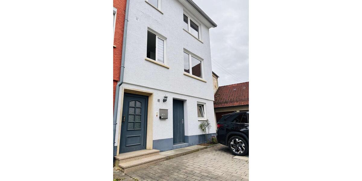 Einfamilienhaus Rottenburg am Neckar - 6 Zimmer, 125 m&sup2;, 1.870&euro; | Angebot:23647277