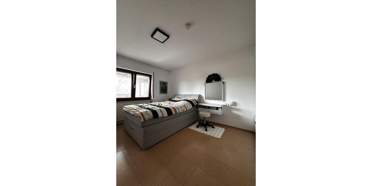 Etagenwohnung Remseck am Neckar - 3 Zimmer, 67 m&sup2;, 290.000&euro; | Angebot:26489715