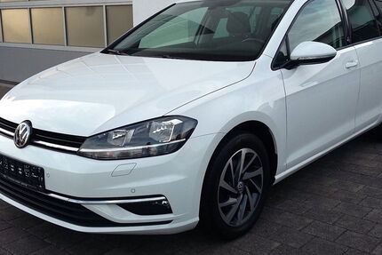 VW Golf 150.000 km 12.900 € Metzingen 72555