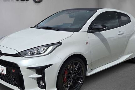 Toyota Yaris 9.300 km 34.990 &euro; Pforzheim 75177