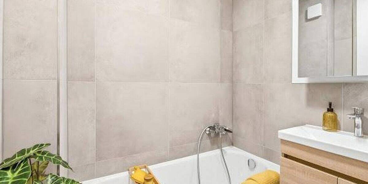 Etagenwohnung Obertürkheim Obertürkheim - 3 Zimmer, 77 m&sup2;, 1.330&euro; | Angebot:26805725