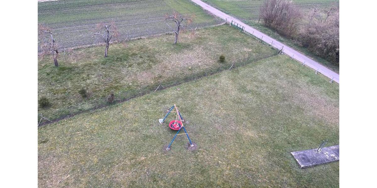 Hochparterre Tübingen - 3 Zimmer, 98 m&sup2;, 1.380&euro; | Angebot:25831255