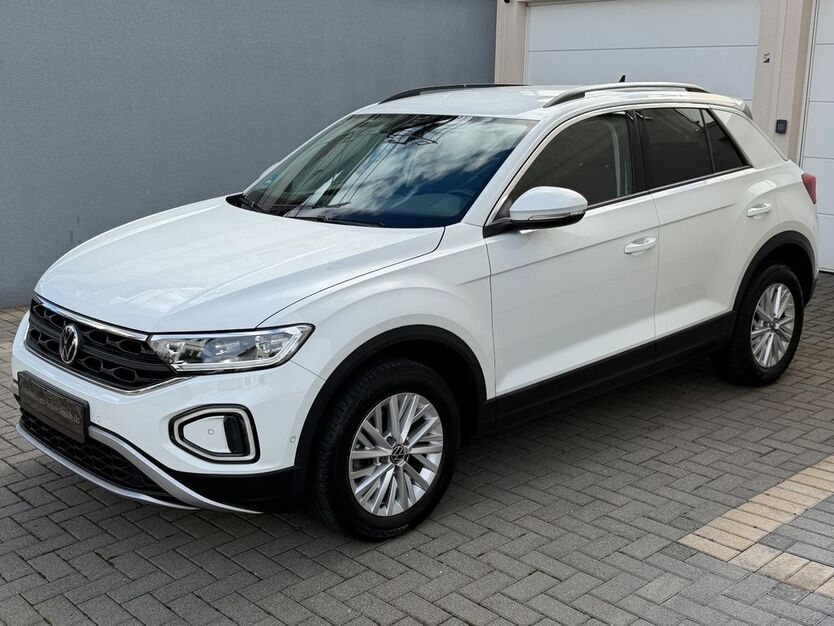 VW T-Roc 99.800 km 18.300 € Böblingen 71032