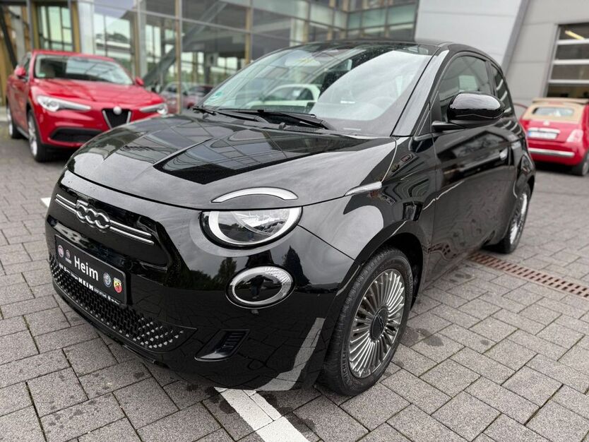 Fiat 500e 17.141 km 20.500 € Tübingen 72072