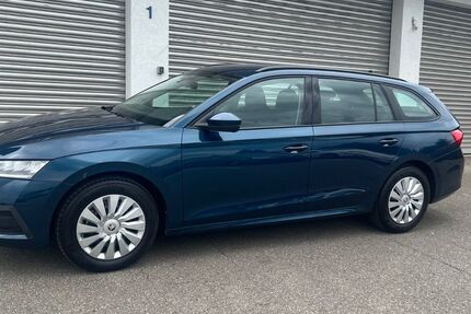 Skoda Octavia 105.100 km 13.600 € Hildrizhausen /Stuttgart 71157