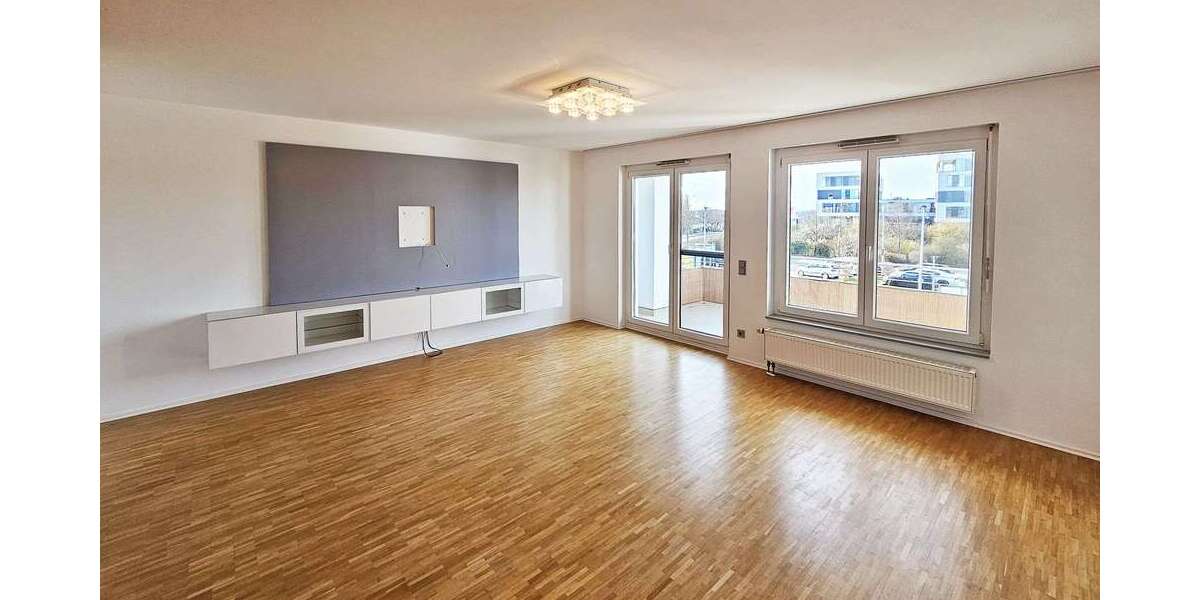 Etagenwohnung Holzgerlingen - 4.5 Zimmer, 142 m&sup2;, 1.770&euro; | Angebot:24380397
