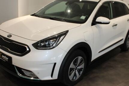 Kia Niro 25.200 km 16.875 € Bietigheim-Bissingen 74321