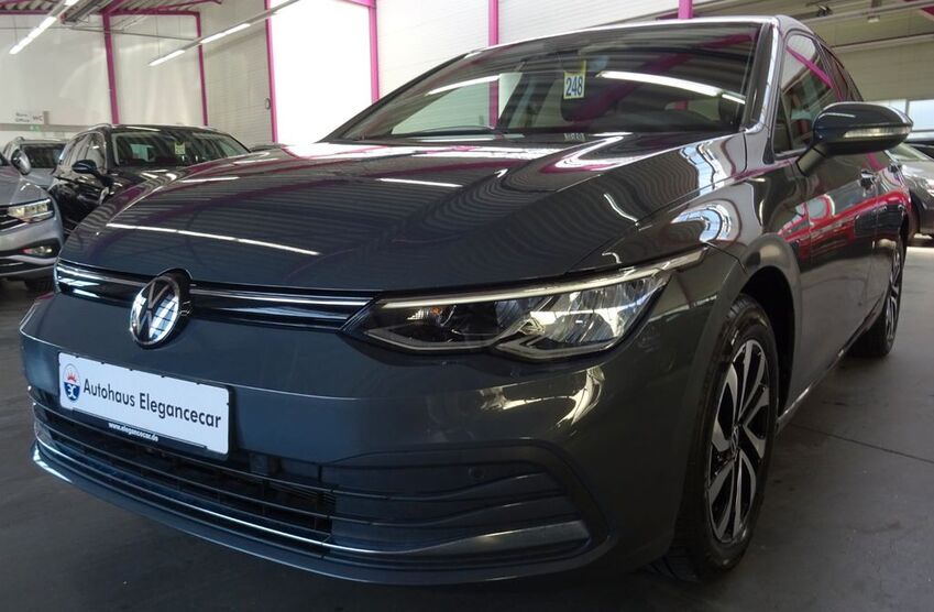 VW Golf 78.096 km 19.449 € Holzgerlingen bei Stuttgart 71088