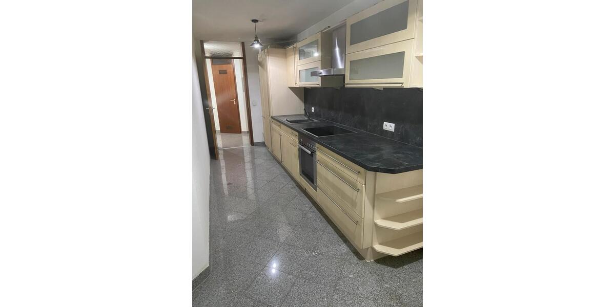 Erdgeschoßwohnung Sindelfingen Darmsheim - 2.5 Zimmer, 75 m&sup2;, 1.100&euro; | Angebot:26053422