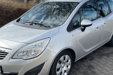 Opel Meriva 91.500 km 7.200 &euro; Reutlingen 72762