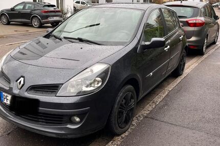 Renault Clio 139.231 km 2.790 &euro; Pforzheim 75175