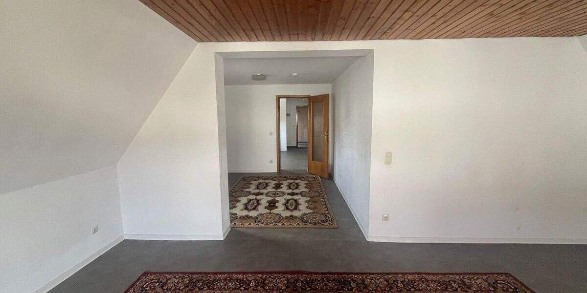 Mehrfamilienhaus, Wohnhaus Schönaich - 8 Zimmer, 201 m&sup2;, 490.000&euro; | Angebot:25662764