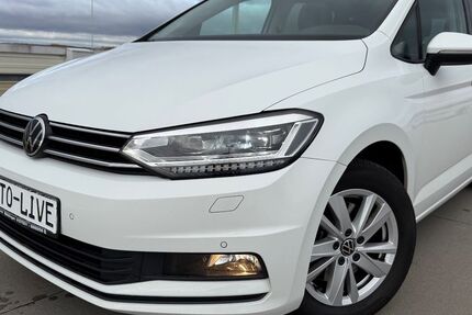 VW Touran 141.980 km 22.990 € Böblingen/Stuttgart 71034