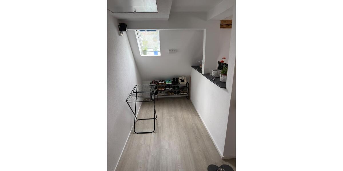 Dachgeschoßwohnung Reutlingen Sondelfingen - 2 Zimmer, 50 m&sup2;, 750&euro; | Angebot:27589481
