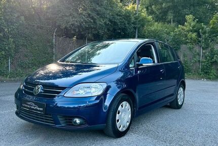 VW Golf 153.000 km 3.690 &euro; Stuttgart 70469