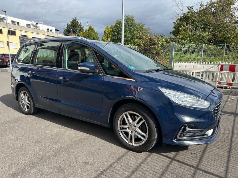 Ford Galaxy 228.000 km 9.999 € Ditzingen 71254